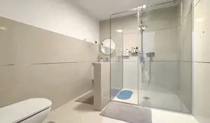 Terase generoase cu vederea spre padure - imagine 10