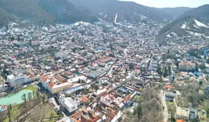 Cladire Ultracentral, multifunctionala - imagine 6