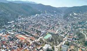 Cladire Ultracentral, multifunctionala - imagine 17