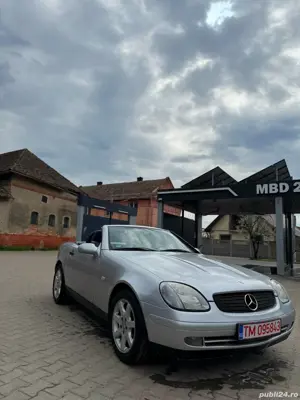 Mercedes-Benz SLK 230