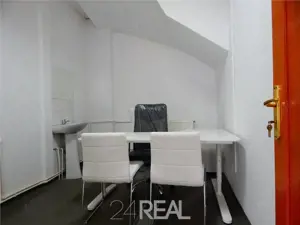 Vila pretabila clinica medicala birouri - imagine 10 Vila pretabila clinica medicala birouri - imagine 10