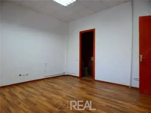 Vila pretabila clinica medicala birouri - imagine 13 Vila pretabila clinica medicala birouri - imagine 13