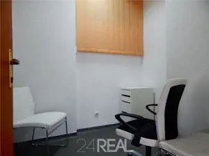 Vila pretabila clinica medicala birouri - imagine 18 Vila pretabila clinica medicala birouri - imagine 18