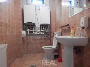 Vila pretabila clinica medicala birouri - imagine 8 Vila pretabila clinica medicala birouri - imagine 8