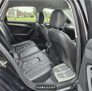 Dezmembrez Audi A4 b8  - imagine 3