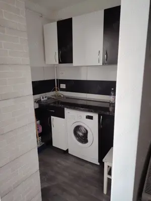 Închiriez garsonieră regim hotelier.. - imagine 3 Închiriez garsonieră regim hotelier.. - imagine 3