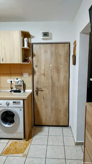 Vând apartament în Olimp - imagine 8