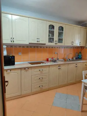 Casă spațioasă și primitoare, gata de mutare! Tulucesti! - imagine 16