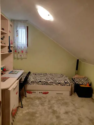 Casă spațioasă și primitoare, gata de mutare! Tulucesti! - imagine 13