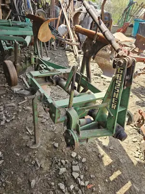 Vând utilaje agricole  - imagine 7