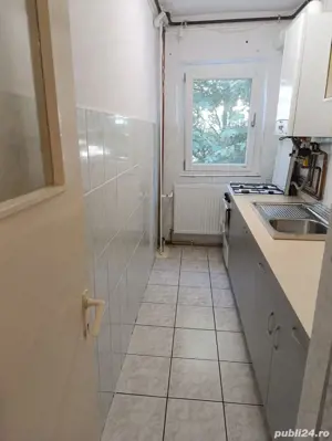 Vand apartament 3 camere Girocului - imagine 2