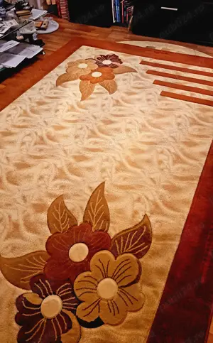 Vând covor pentru salon și dormitor Bella