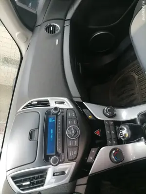 Chevrolet Cruze Combi  - imagine 4