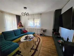 Casa individuala - zona foarte buna - suprafata mare - proiect deosebit - multiple imbunatatiri - imagine 7