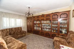 Apartament 4 camere decomandat Costesti, jud. Arges - imagine 2