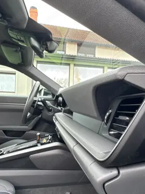 Porsche 911 Carrera 2024 - imagine 8