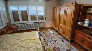 Comision 0 - Casa cu 5 camere si 2 garaje in Caransebes - imagine 3