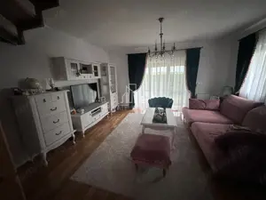 Casa Moderna, De Inchiriat, Sangeorgiu de Mures