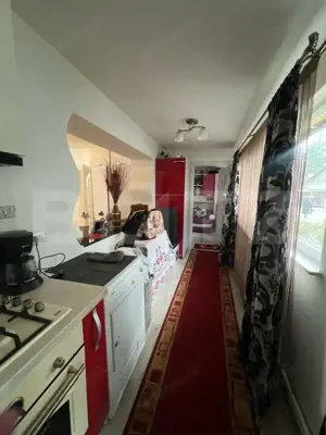 Apartament cu 3 camere, 55 mp, parter, zona George Enescu - imagine 7 Apartament cu 3 camere, 55 mp, parter, zona George Enescu - imagine 7