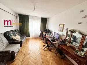 Apartament 3 camere , Str.Victoriei