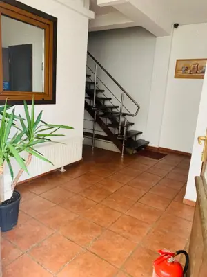 Urgent! Angajez cameristă Piață romana, București!