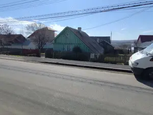 Vând casă bătrânească in Siret -Manastioara  - imagine 5