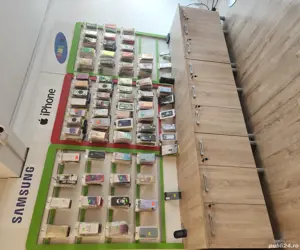 Vitrine prezentare marfă GSM diverse activități 