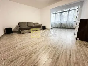 Apartament 2 camere decomandat, renovat complet, Et 1, strada Mioritei, Bacau
