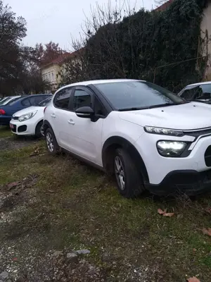De vânzare Suzuki ignis An 2003 și Citroen C3 An 2021