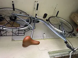 Vand bicicleta dama noua