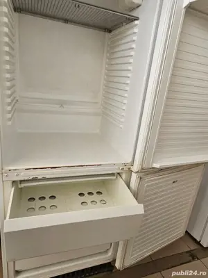 Frigider cu doua usi - imagine 5