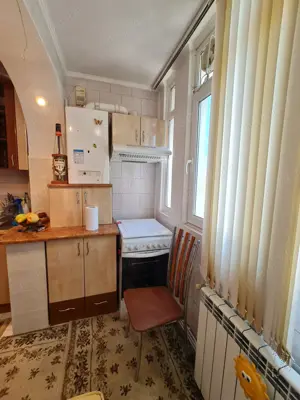Vanzare apartament 3 camere in Galati, Tiglina 2, etaj 3, mobilat si utilat - imagine 8