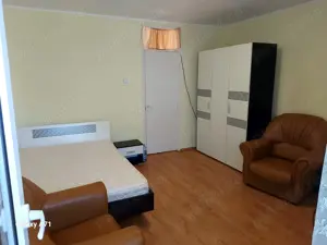 Închiriez garsonieră Far-Billa lângă căminele studențești  - imagine 3