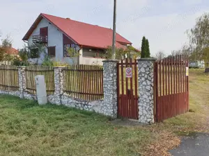 Casă cu teren  5000 m2 domeniu ranch