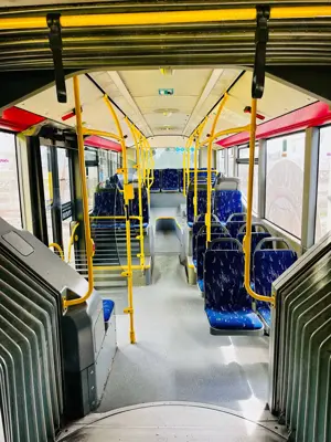 Autocar Mercedes Citaro cu articulatie - imagine 6