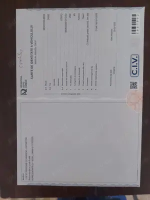 Autocar Mercedes Citaro cu articulatie - imagine 9