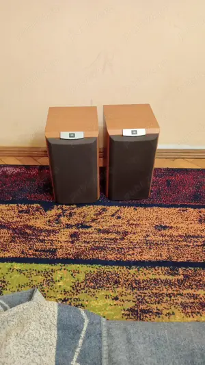 Boxe jbl Sat 1  si statie Rotel