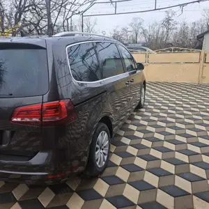 Volkswagen Sharan 1.9 diesel   2016 - imagine 2