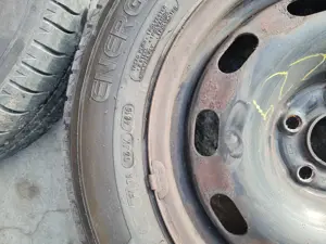 Jante tabla 15" si anvelope Michelin - imagine 3