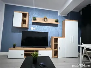 inchiriez apartament 2 camere decomandat