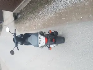 Suzuki epicuro 125cc  - imagine 3 Suzuki epicuro 125cc  - imagine 3