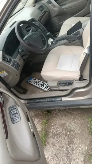 Vând / Dezmembrez Volvo S60