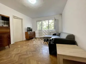 Apartament cu 3 camere, etajul 2, centrala proprie. zona Sagului