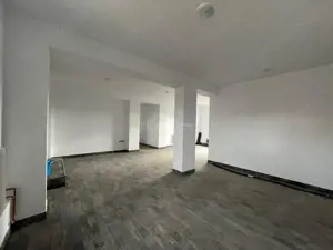 Lugoj, Pensiune 16 Cam., 850 Mp, Renovata Str. Principala - imagine 9