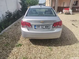 Chevrolet Cruze 1.6 - imagine 3