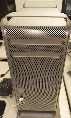 Apple MacPro 5.1, 2xXeon X5650, 32GB, Fusion 3.25TB, AMD Radeon RX 460