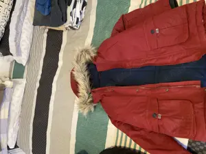 Vand geci si pantofi baieti de firma 6-7 ani