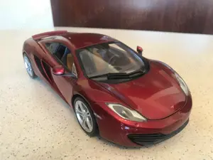 Macheta Auto Metalica McLaren MP4 - 12C; 1:18; Producator: Minichamps; 