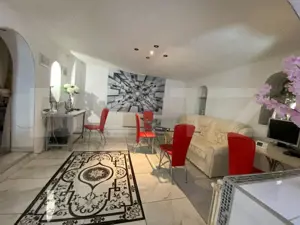 Casa Bontida cu mai multe anexe de inchiriat pe parcursul festivalului Electric 