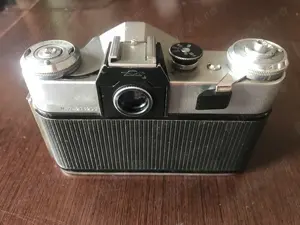 Aparat Foto de Colectie Zenit E. Cadou Deosebit. - imagine 2